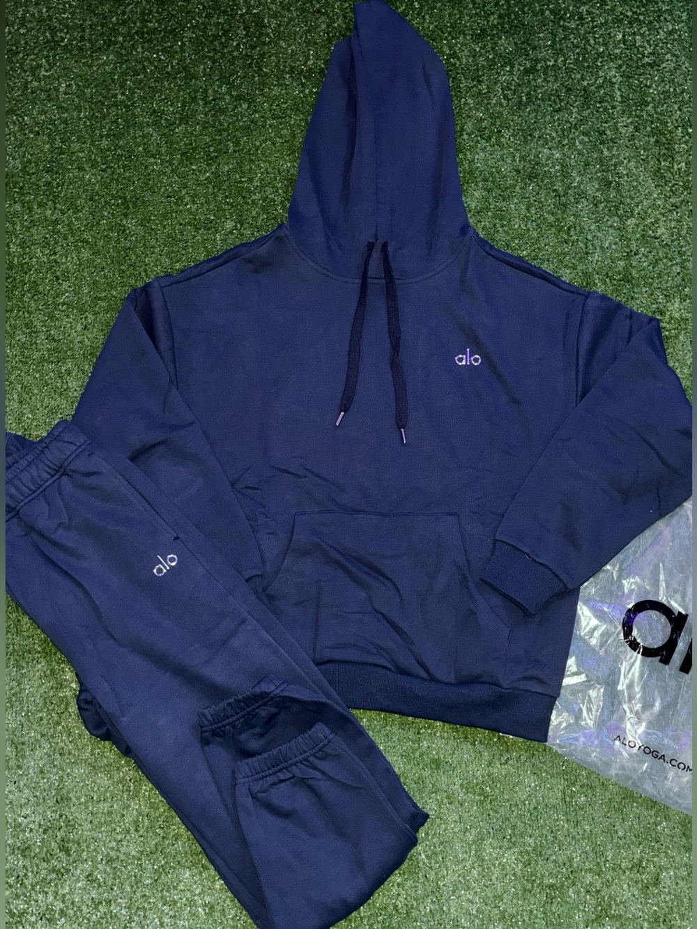 ALO Yoga Navy Sweatpants & Hoodie Set